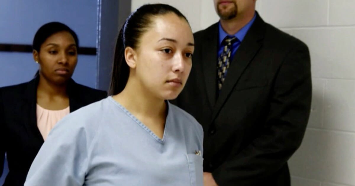 NEW: Cyntoia Brown released from prison after serving 15 years for killing a man when she was a teen