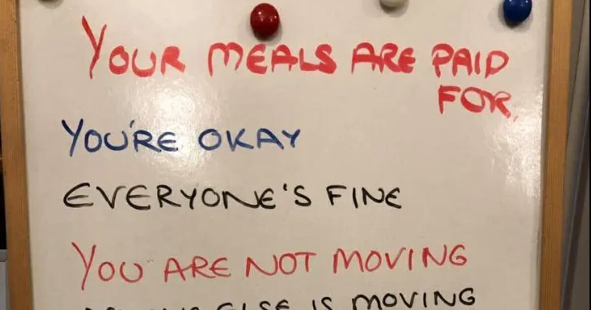 Doctor posts 'dementia whiteboard' one daughter wrote for her mother