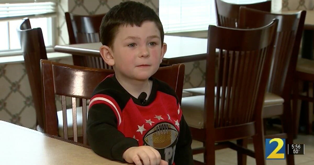 Heroic 5-year-old saves family of 9 from burning home